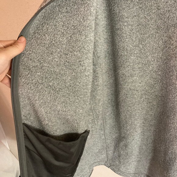 LL Bean Men’s Sweater Zip Up Large gray - Picture 9 of 9